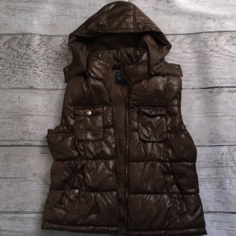 Faded glory vest with removable hood NWOT